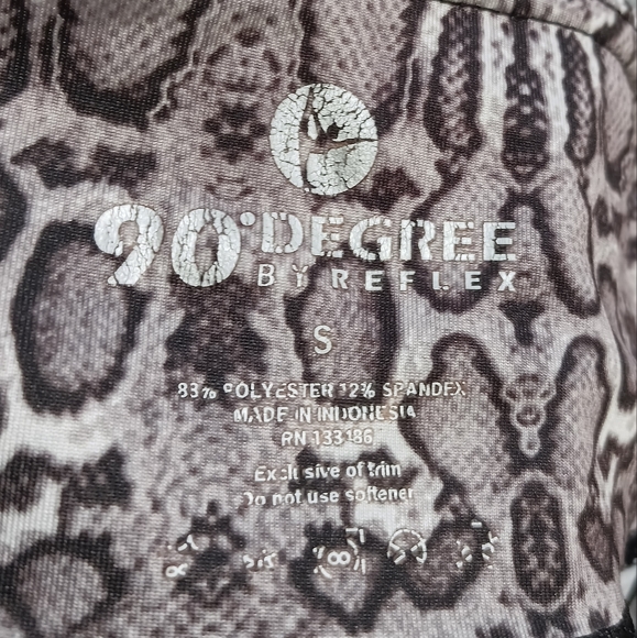 90 degree by Reflex Leggings - Picture 4 of 6